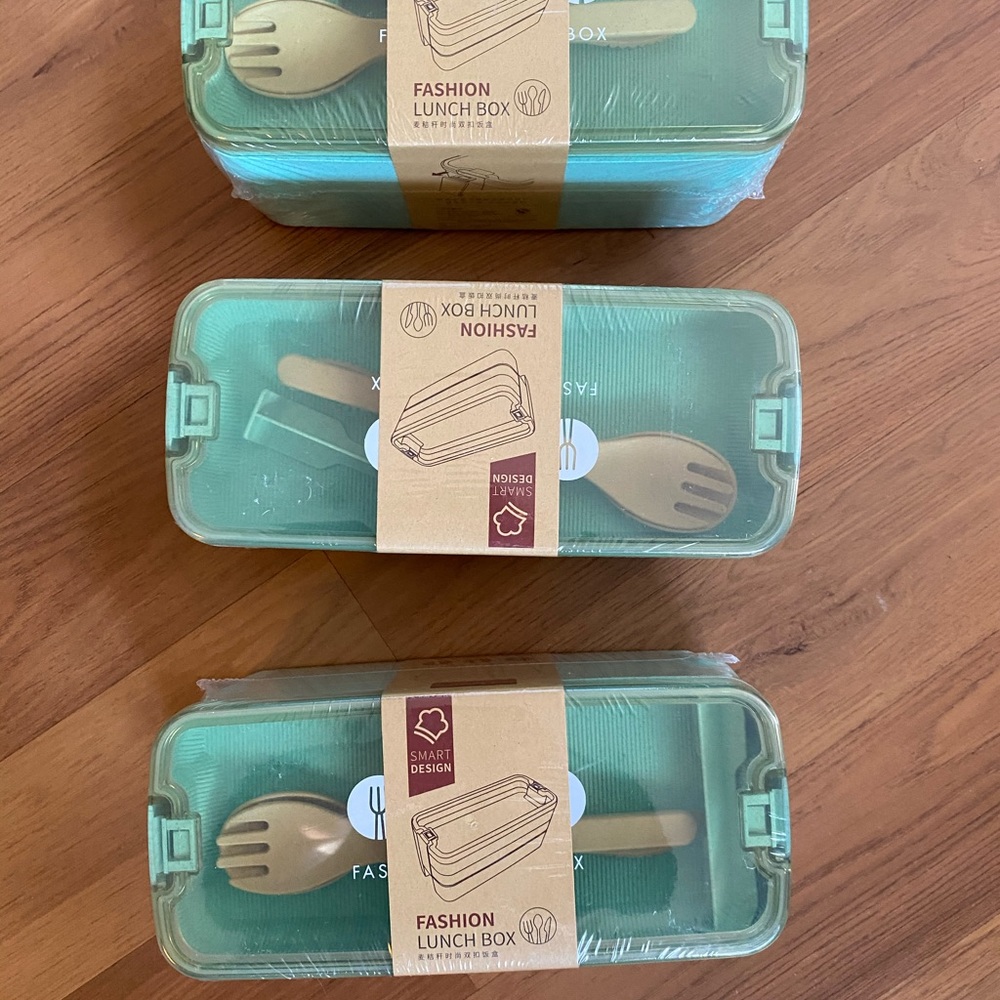 3 layer lunch box with utensils